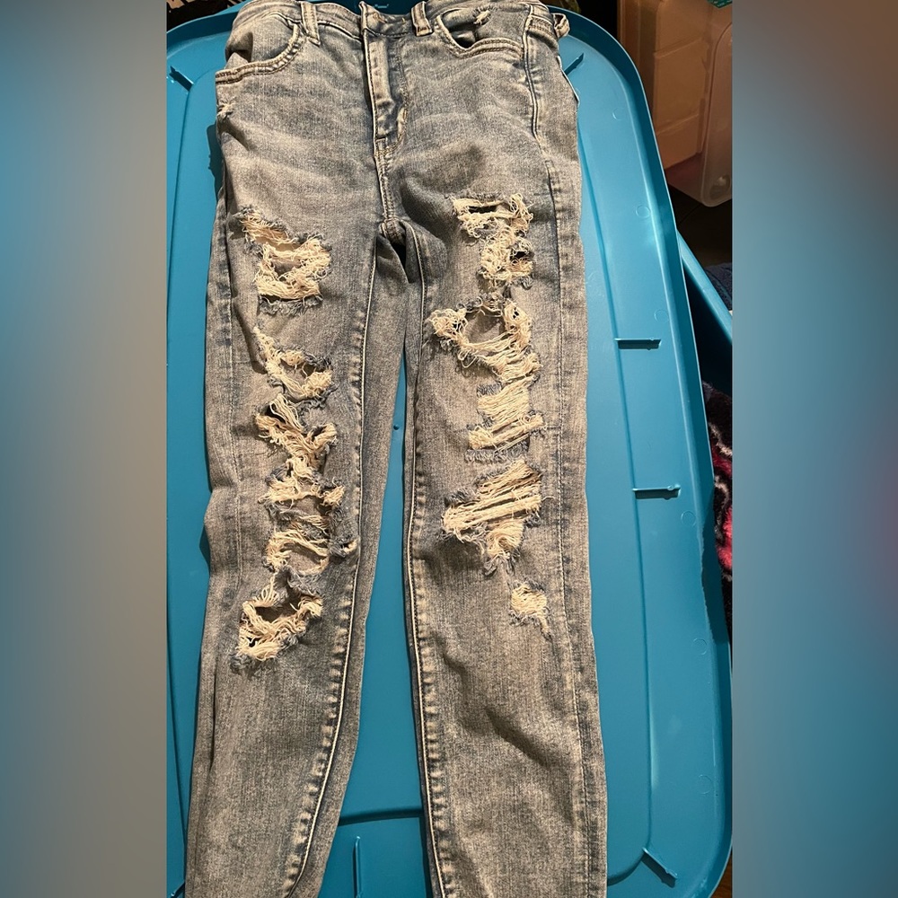 American Eagle super stretch jeans size 0. Worn several times good condition